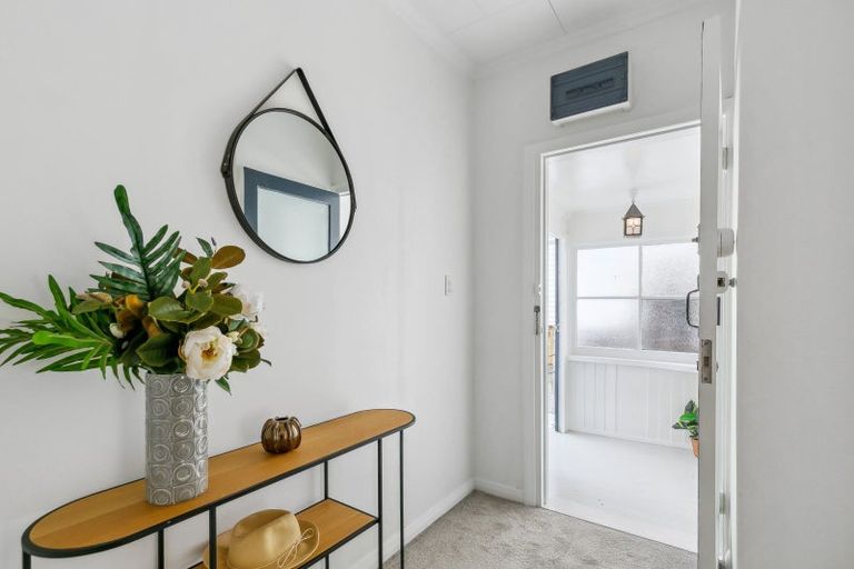 Photo of property in 92 Moxham Avenue, Hataitai, Wellington, 6021