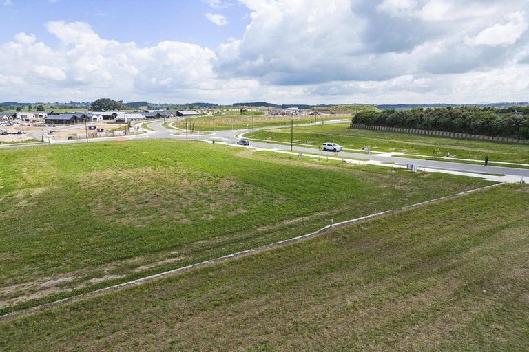 Photo of property in 35 Manaia Road, Tairua, 3508