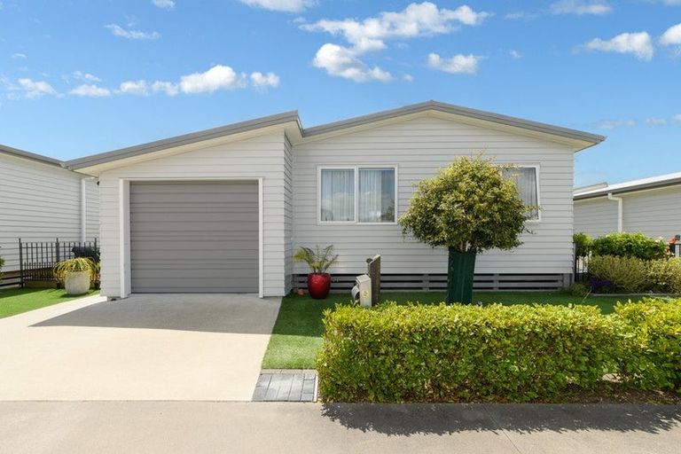Photo of property in 309/11 Kamahi Crescent, Papamoa Beach, Papamoa, 3118