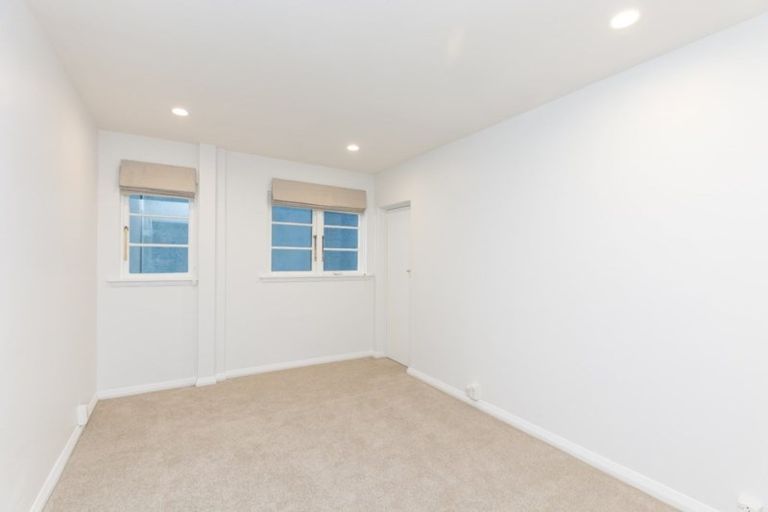 Photo of property in Embassy Court, 1/84 Boulcott Street, Wellington Central, Wellington, 6011