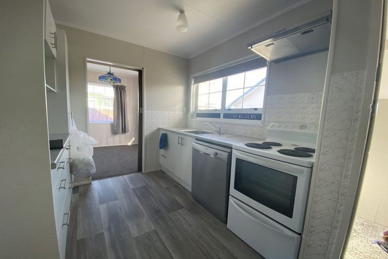 Photo of property in 46 Lee Street, Castlecliff, Whanganui, 4501