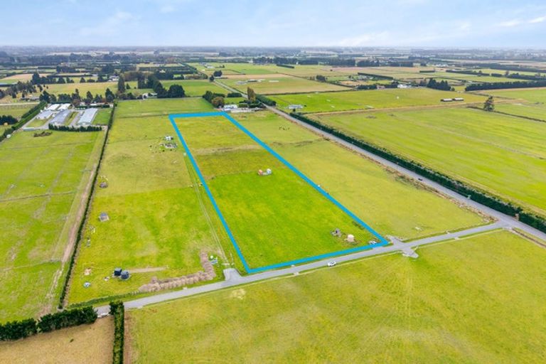 Photo of property in 101c Curraghs Road, Rolleston, 7678