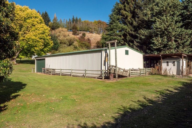 Photo of property in 334 Malaghans Road, Dalefield, Queenstown, 9371