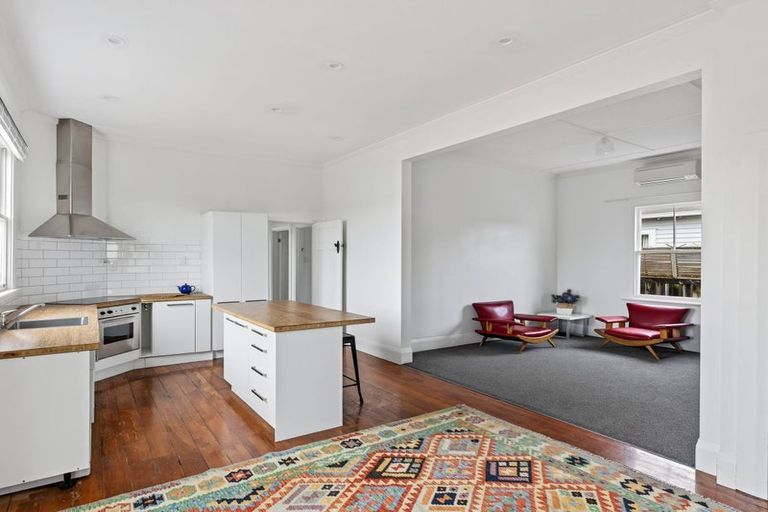 Photo of property in 60 Sheehan Street, Whataupoko, Gisborne, 4010