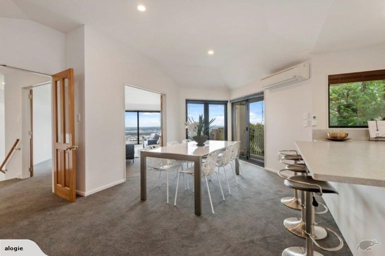 Photo of property in 272 Major Hornbrook Road, Mount Pleasant, Christchurch, 8081