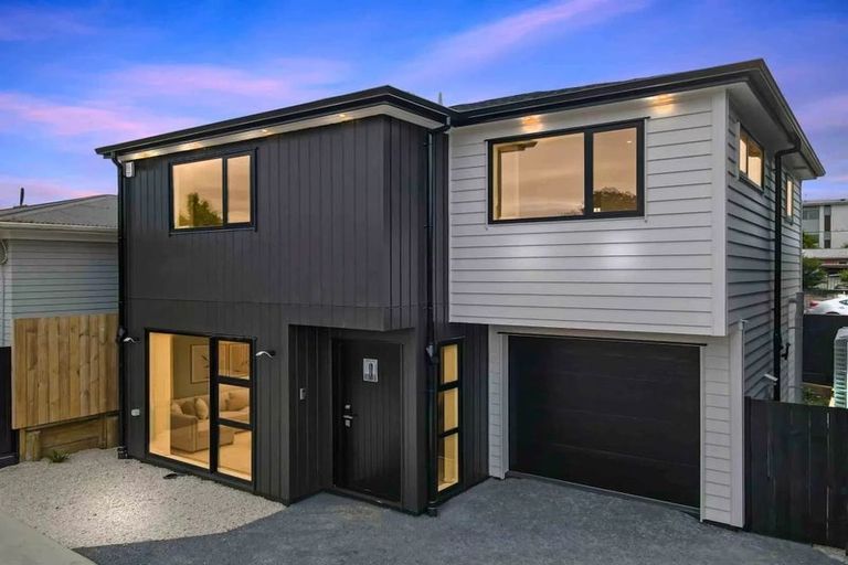 Photo of property in 3 Clayton Avenue, Otara, Auckland, 2023