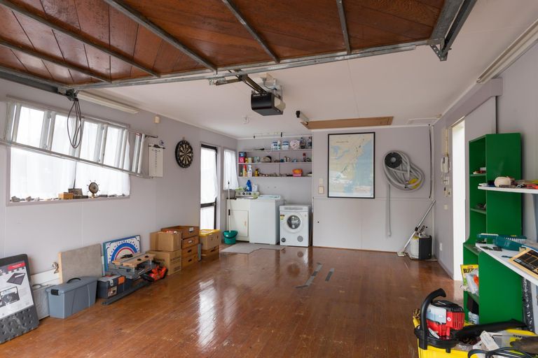 Photo of property in 119 Te Haumi Drive, Paihia, 0200