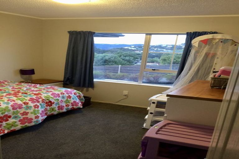 Photo of property in 38 Staithes Drive North, Whitby, Porirua, 5024