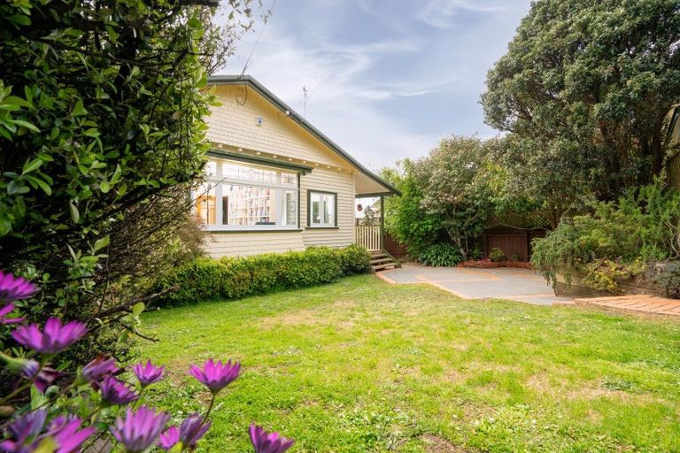 Photo of property in 8 Tisdall Street, Karori, Wellington, 6012