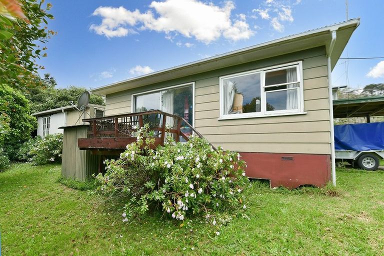 Photo of property in 14 Downer Street, Helensville, 0800