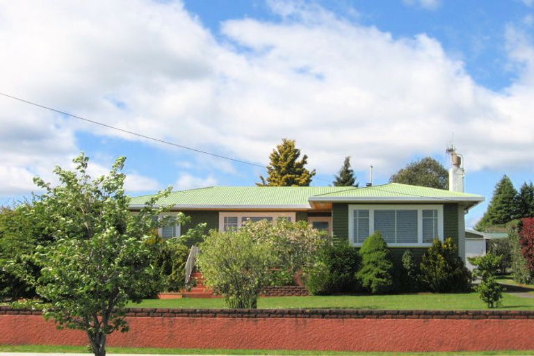 Photo of property in 39 Rotokawa Street, Taupo, 3330