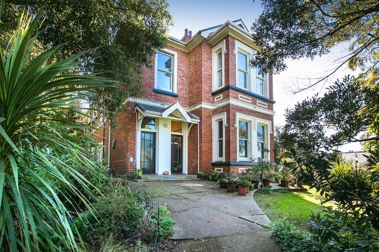Photo of property in 1/95 London Street, Dunedin Central, Dunedin, 9016