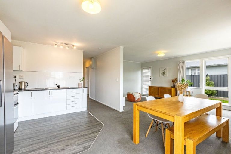 Photo of property in 32 Seddon Crescent, Marewa, Napier, 4110