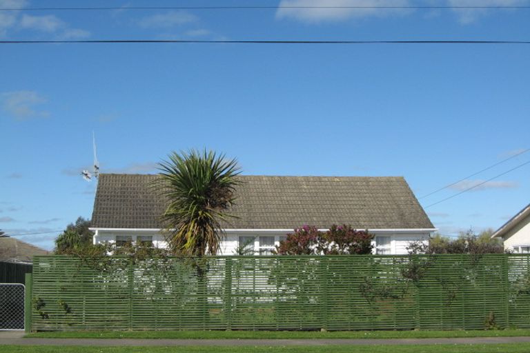 Photo of property in 17 Pukepapa Road, Marton, 4710
