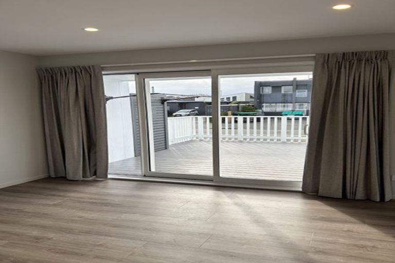 Photo of property in 3/33 Beresford Street, New Brighton, Christchurch, 8061