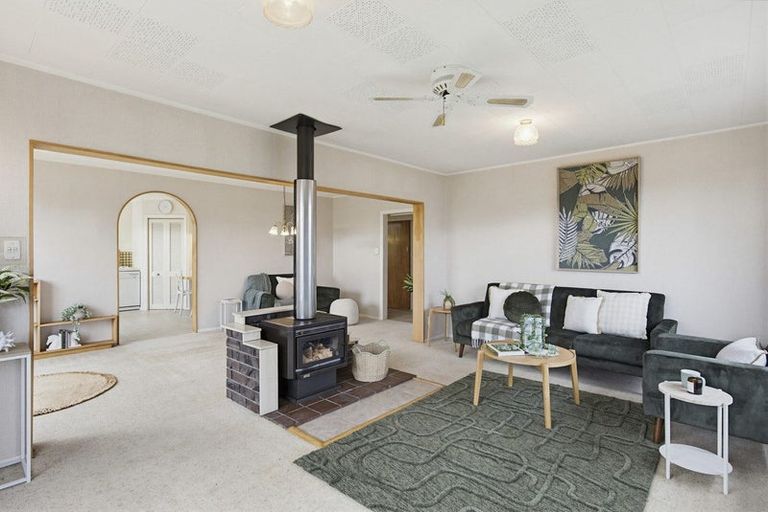 Photo of property in 38 Rimu Street, Waikanae, 5036