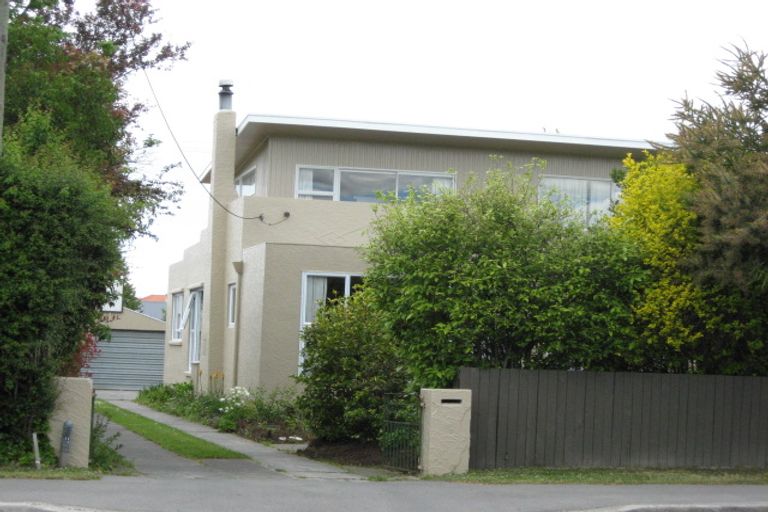 Photo of property in 21 Oxford Road, Rangiora, 7400