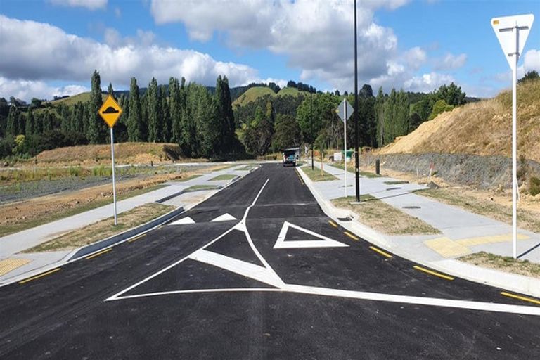 Photo of property in 1 Lamont Place, Waikanae, 5036