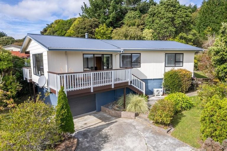 Photo of property in 12 Transom Close, Whitby, Porirua, 5024