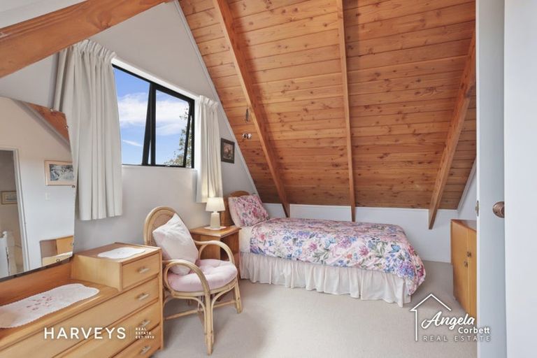 Photo of property in 29a Rua Road, Glen Eden, Auckland, 0602