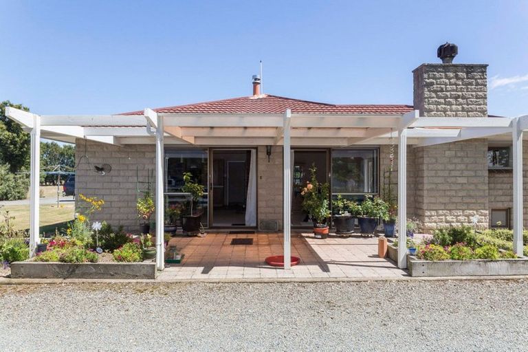 Photo of property in 47 Laws Road, Dannevirke, 4972