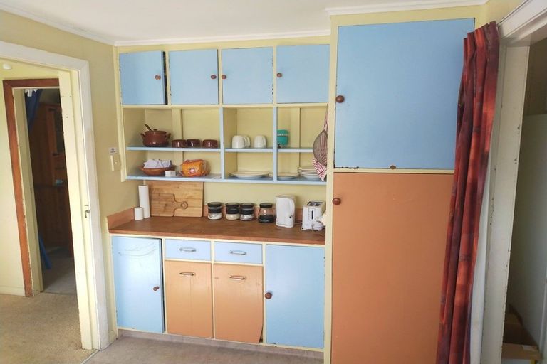 Photo of property in 9 Percy Avenue, Stratford, 4332