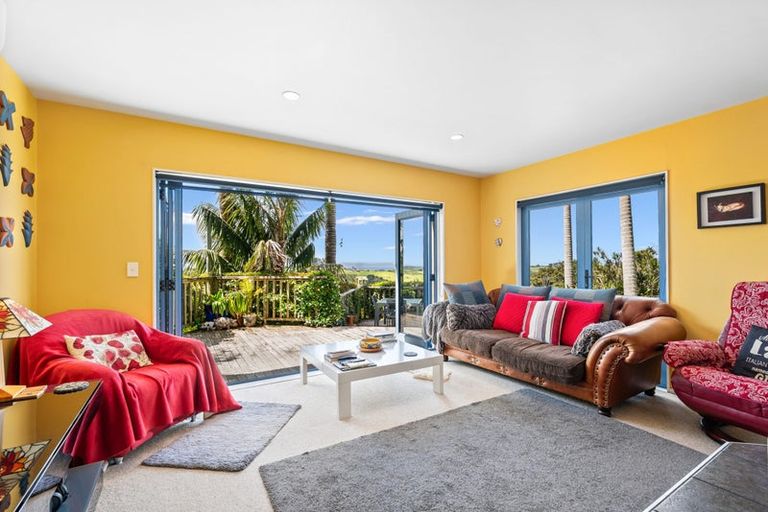 Photo of property in 78 Wairimu Way, Waipu, 0582