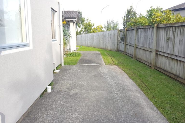 Photo of property in 10 Laurel Oak Drive, Schnapper Rock, Auckland, 0632