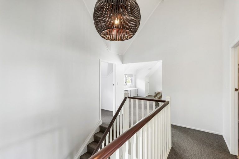 Photo of property in 43 Te Anau Place, Glenview, Hamilton, 3206