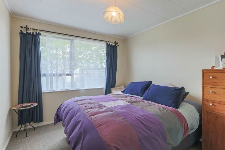 Photo of property in 68 Rewa Street, Inglewood, 4330
