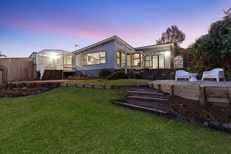 Photo of property in 49 Jaemont Avenue, Te Atatu South, Auckland, 0610
