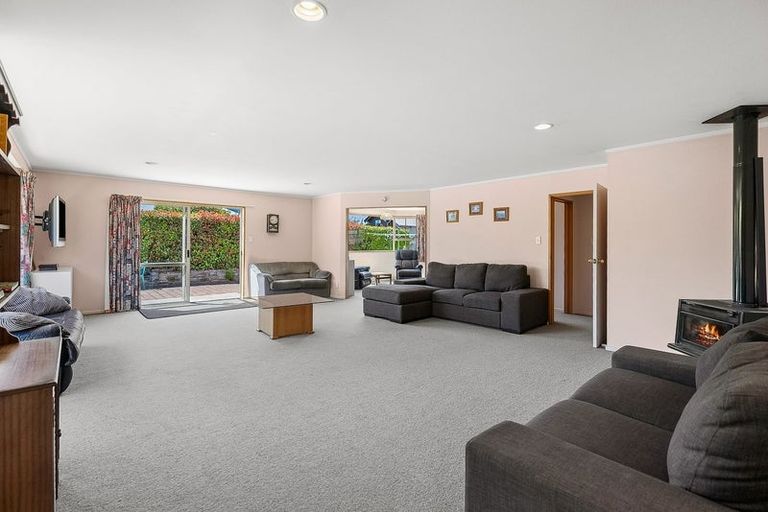 Photo of property in 130 Mount Iron Drive, Wanaka, 9305