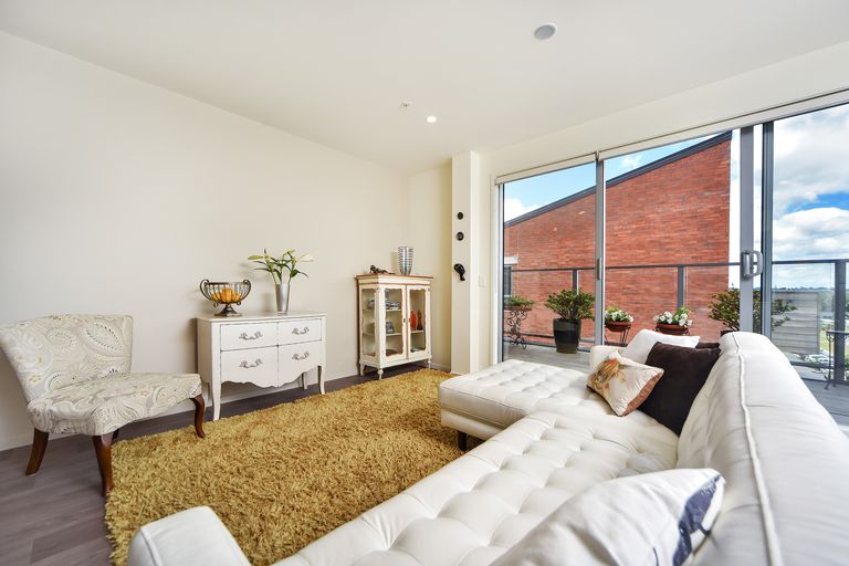 Photo of property in 301/160a Hobsonville Point Road, Hobsonville, Auckland, 0616