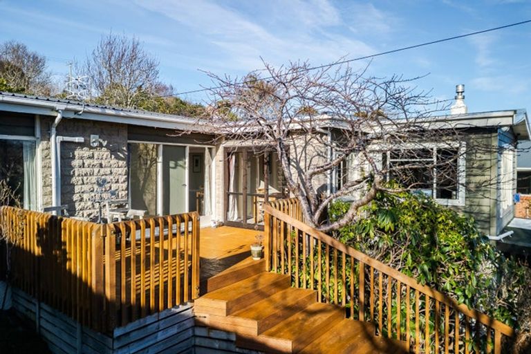 Photo of property in 16 Kenilworth Street, Waverley, Dunedin, 9013