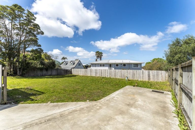Photo of property in 221a Eskdale Road, Birkenhead, Auckland, 0626