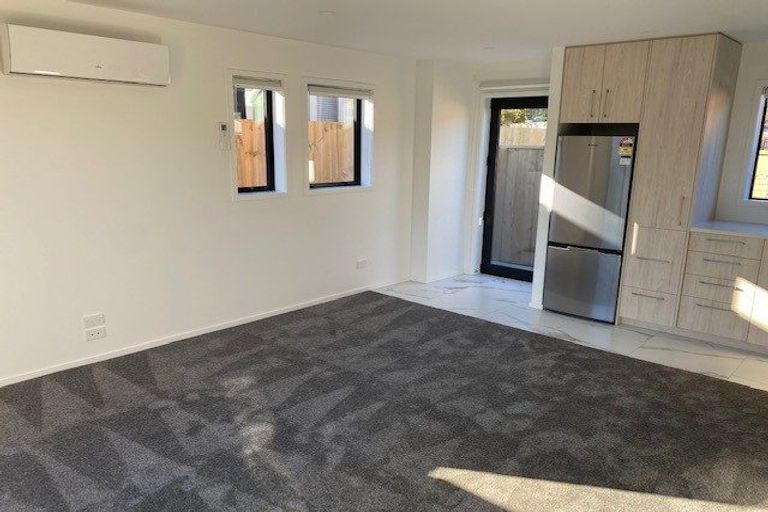 Photo of property in 2/64 Longfellow Street, Sydenham, Christchurch, 8023