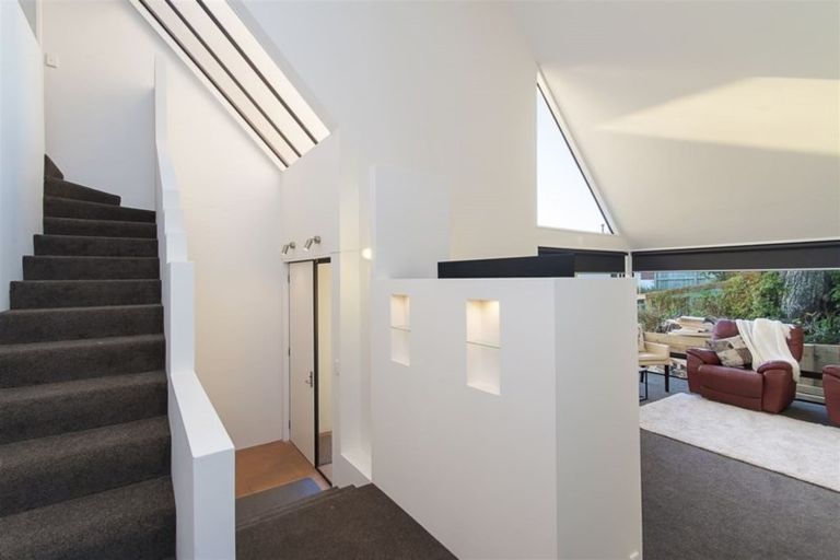 Photo of property in 2/12 Matatea Avenue, Pukekohe, 2120