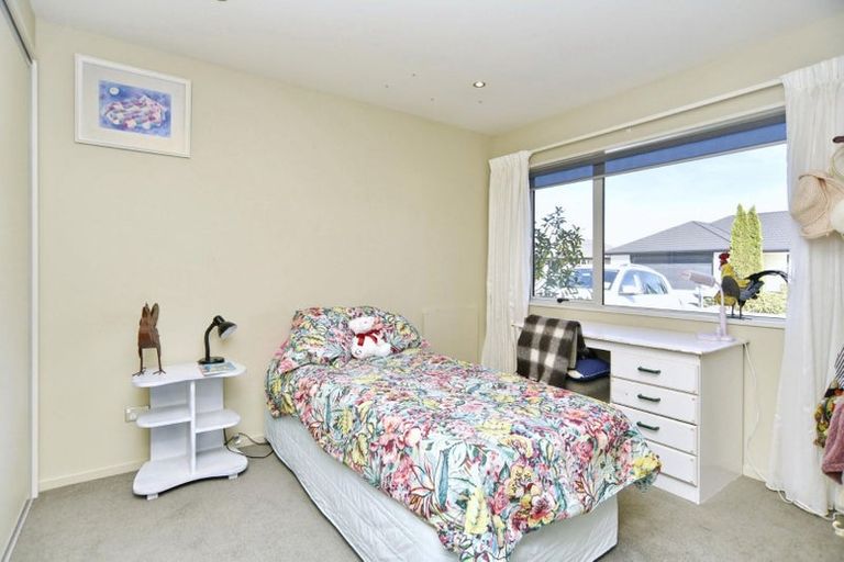 Photo of property in 2 Springbrook Lane, Northwood, Christchurch, 8051