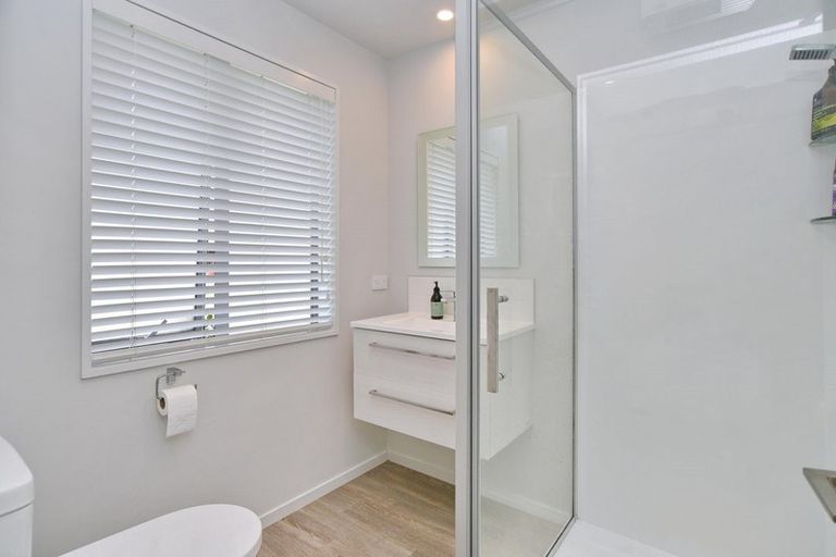 Photo of property in 2 Grasmere Close, Rangiora, 7400