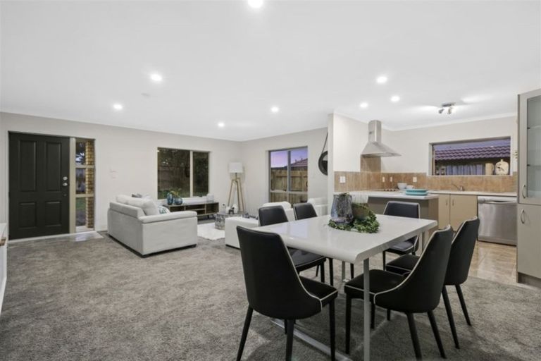 Photo of property in 49 Munroe Road, Ranui, Auckland, 0612