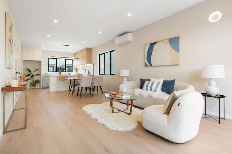 Photo of property in 6 Greenbrier Street, Westgate, 0814