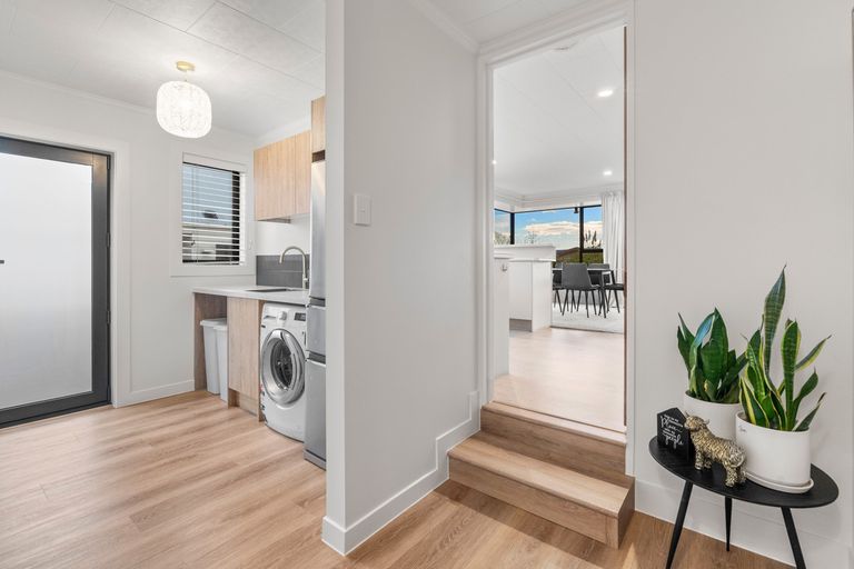 Photo of property in 47 Kinmont Crescent, Kinmont Park, Mosgiel, 9024