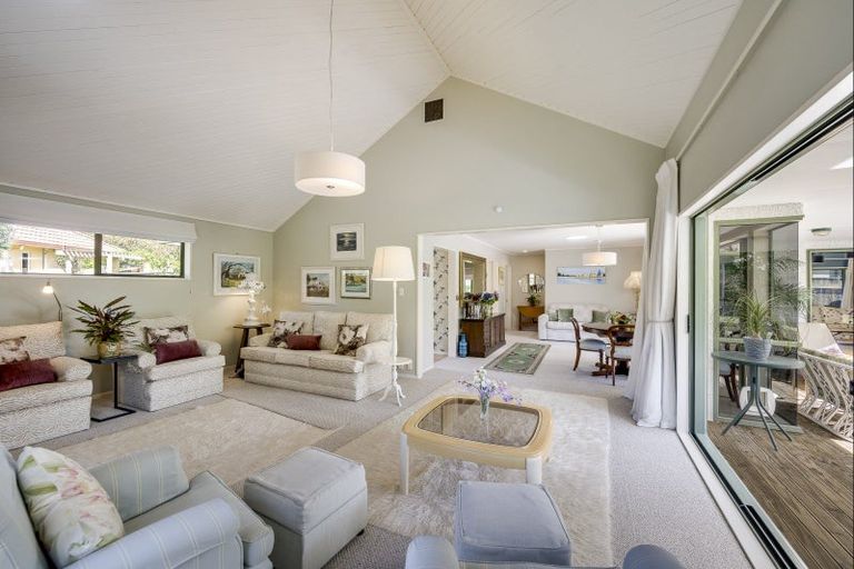 Photo of property in 45 Greenwood Road, Havelock North, 4130