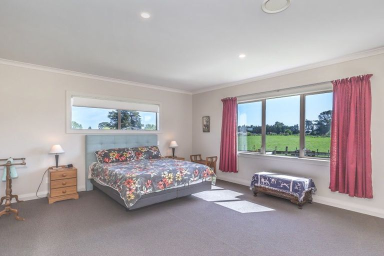 Photo of property in 514 Arapaepae Road South, Ohau, Levin, 5570