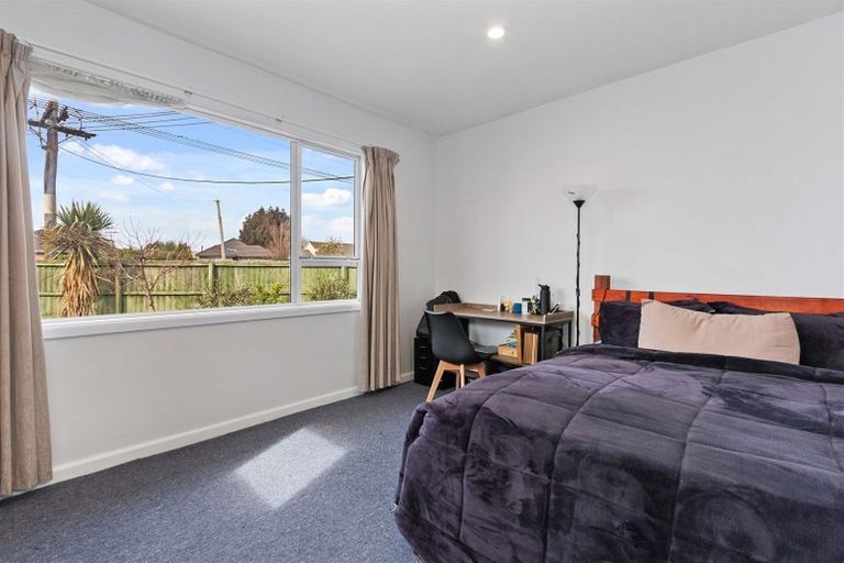 Photo of property in 108 Springs Road, Hornby, Christchurch, 8042