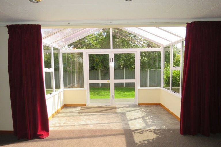 Photo of property in 30 Henley Street, Westport, 7825