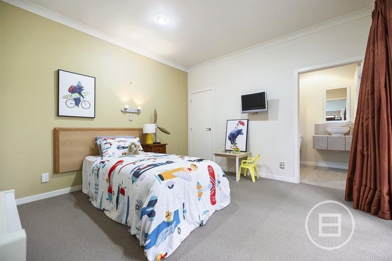 Photo of property in 56 Golf Course Road, Wanaka, 9305