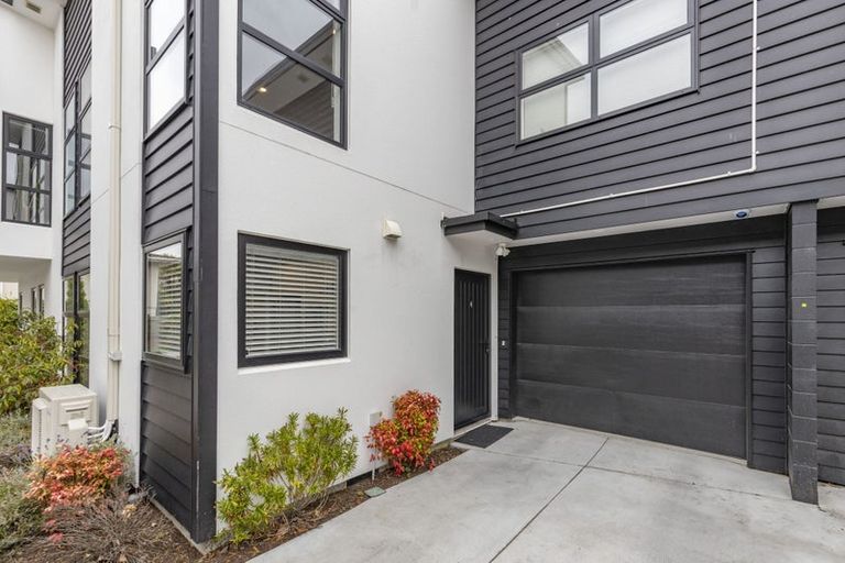 Photo of property in 4/342 Armagh Street, Christchurch Central, Christchurch, 8011