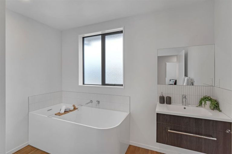 Photo of property in 8 Gemstone Place, Rolleston, 7615