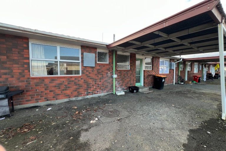 Photo of property in 1/626 Main Street, Palmerston North, 4414